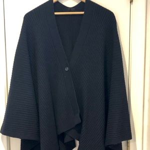 Uniqlo wrap Navy color - FINAL REDUCTION